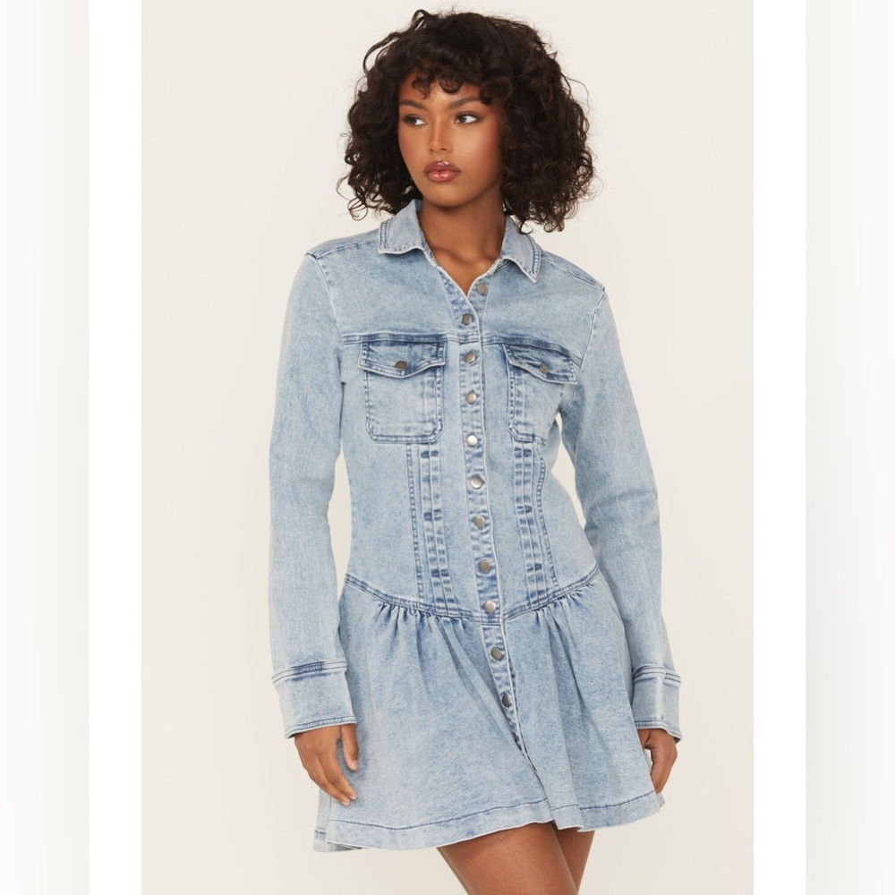 Free People Women’s Roadhouse Mini Denim Dress In On The Road Rinse